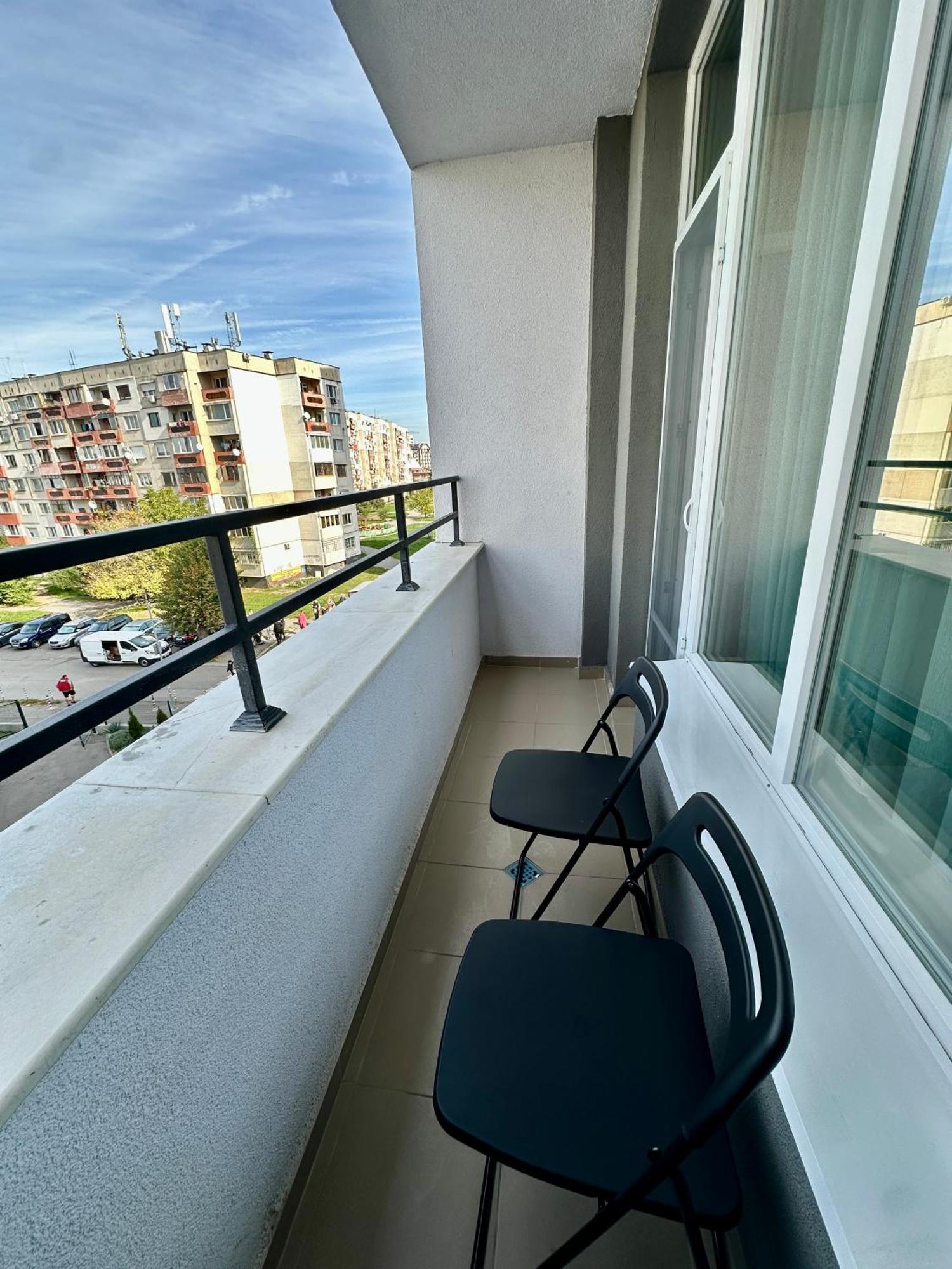 Noble House Comfort Place Sofia Exteriör bild